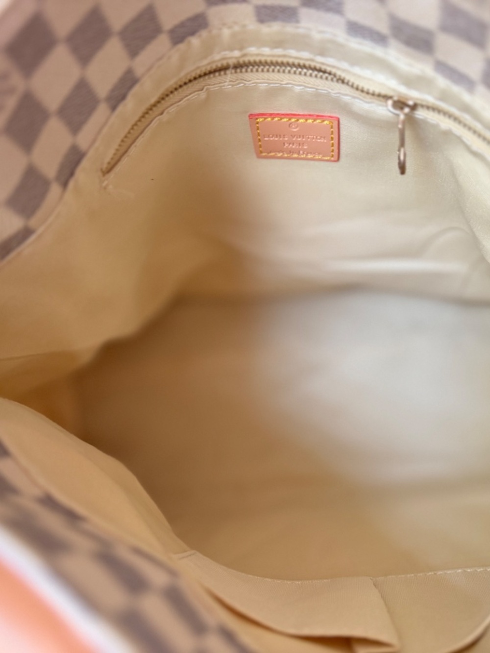 Bag - Picture 3 of 4